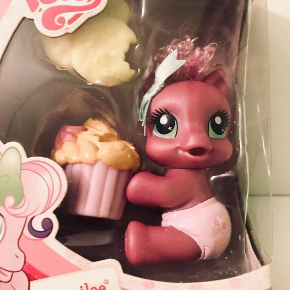 2008 My Little Pony Newborn  Cutie Cheerilee Hasbro - Picture 2 of 11
